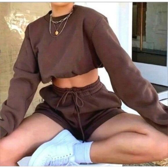 Cozy two-piece sweat shirt and shorts set sz X-large - Picture 7 of 7